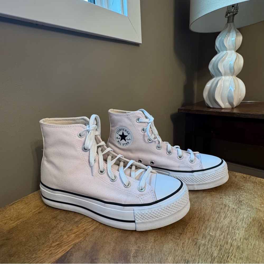 Converse Womens Light Pink Chuck Taylor All Star Lift Platform High Top